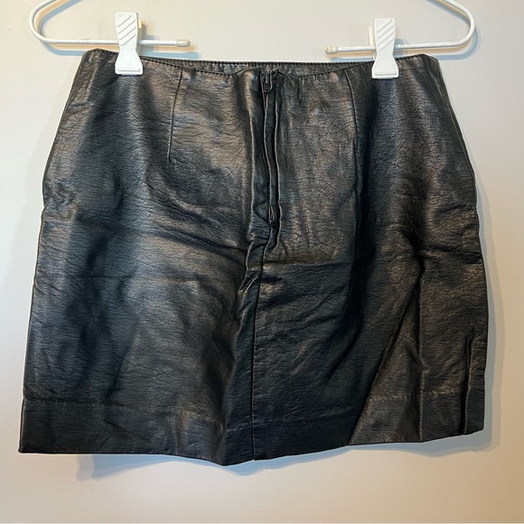 H&M Faux Leather Black Mini Skirt - Picture 2 of 2